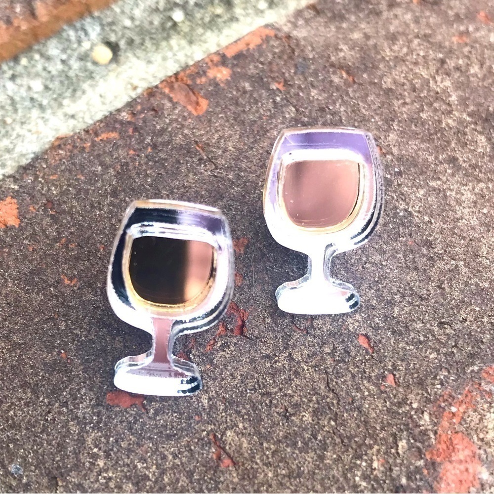 New Handmade Wineglass Studs in White